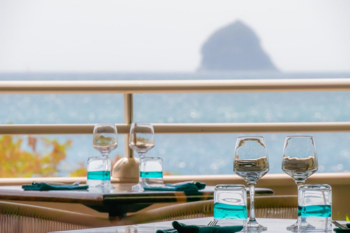 Restaurant & Bar
Taste pleasures in an exceptional setting