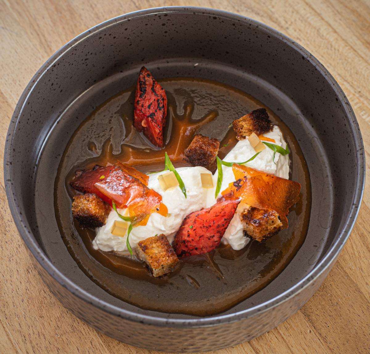 Restaurant & Bar
Taste pleasures in an exceptional setting